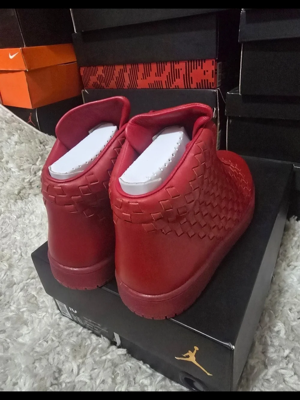 Jordan Shine colors Varsity Red Man shoe Size 10.5